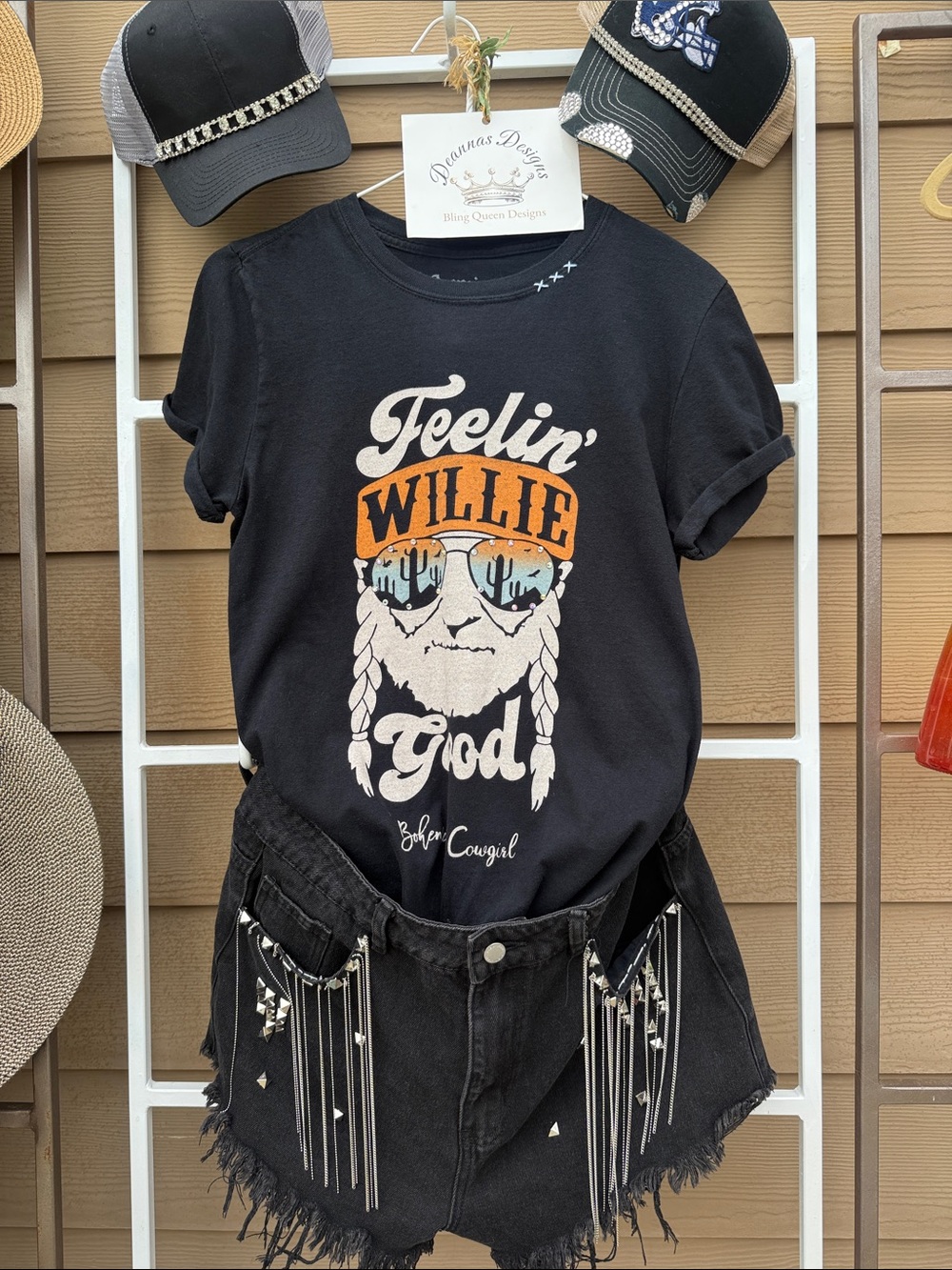 Custom "Feelin' Willie Good" @blingqueendee Tee w Swarovski Chrystal'Design
